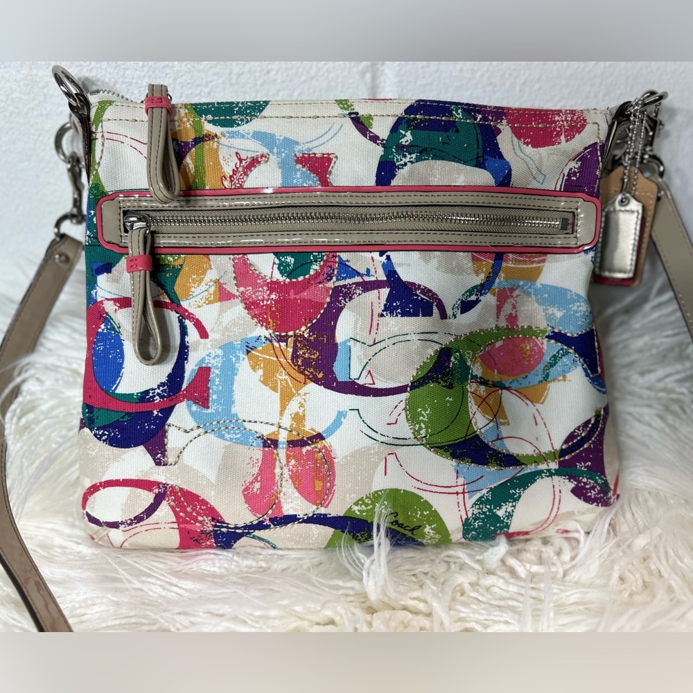 Coach Poppy Stamped C Hippie Signature